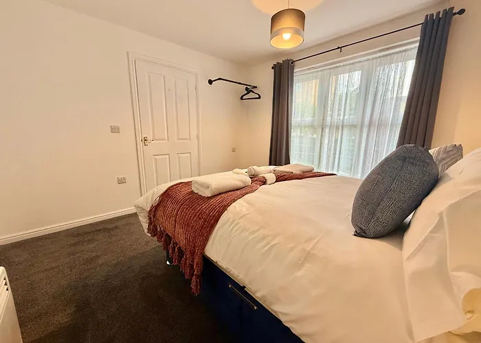 Nova1 Stylish Cosy 1br By Altoluxo Short Lets Serviced With Free Wifi & Parking Apartment *