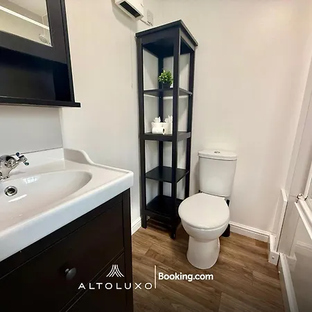 Nova1 Stylish Cosy 1br By Altoluxo Short Lets Serviced With Free Wifi & Parking * 布里斯托
