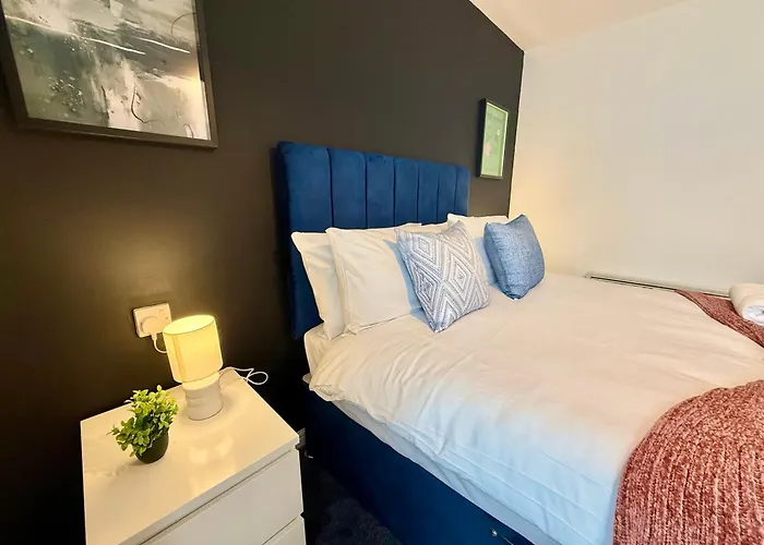 דירה Nova1 Stylish Cosy 1br By Altoluxo Short Lets Serviced With Free Wifi & Parking