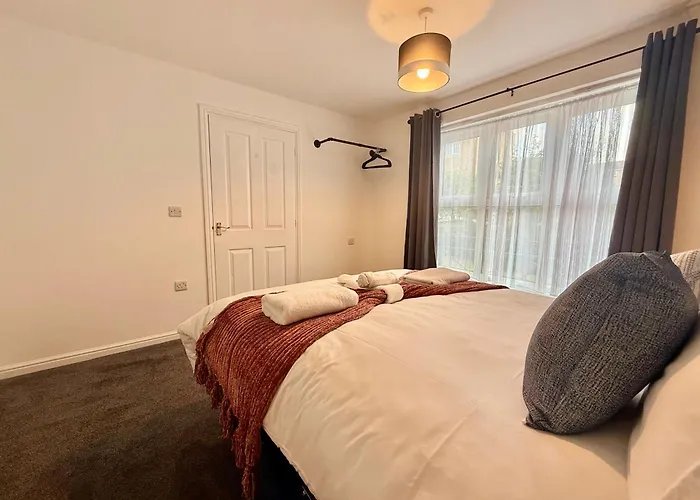 Nova1 Stylish Cosy 1br By Altoluxo Short Lets Serviced With Free Wifi & Parking דירה בריסטול