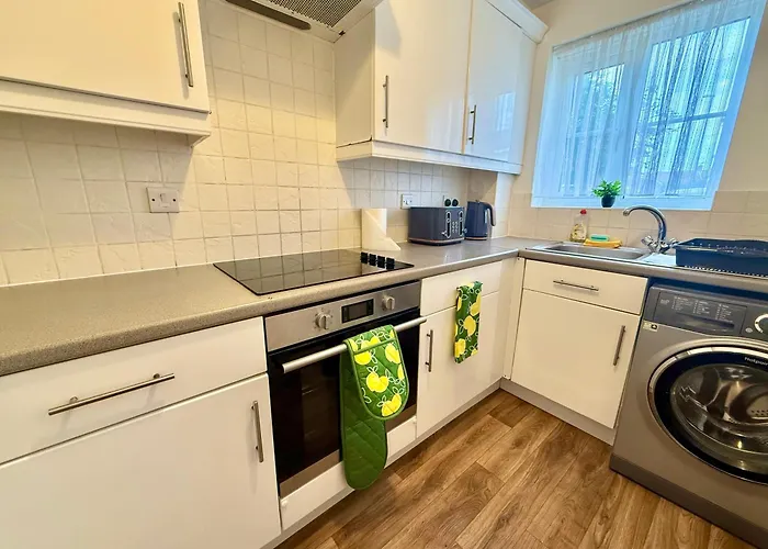 Nova1 Stylish Cosy 1br By Altoluxo Short Lets Serviced With Free Wifi & Parking Apartment *